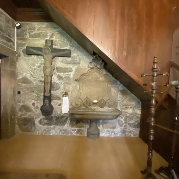 Ficheiro:D94BB710-4DD7-429F-8FDD-D7BC00A89A1C 1 105 c.jpg