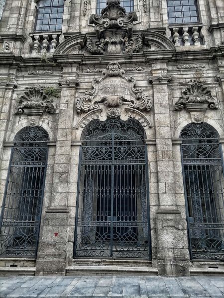 Ficheiro:Fachada da Igreja da Misericórdia.jpg