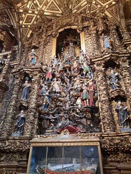 Ficheiro:Arvore de jesse Igreja S. Francisco Porto.jpg