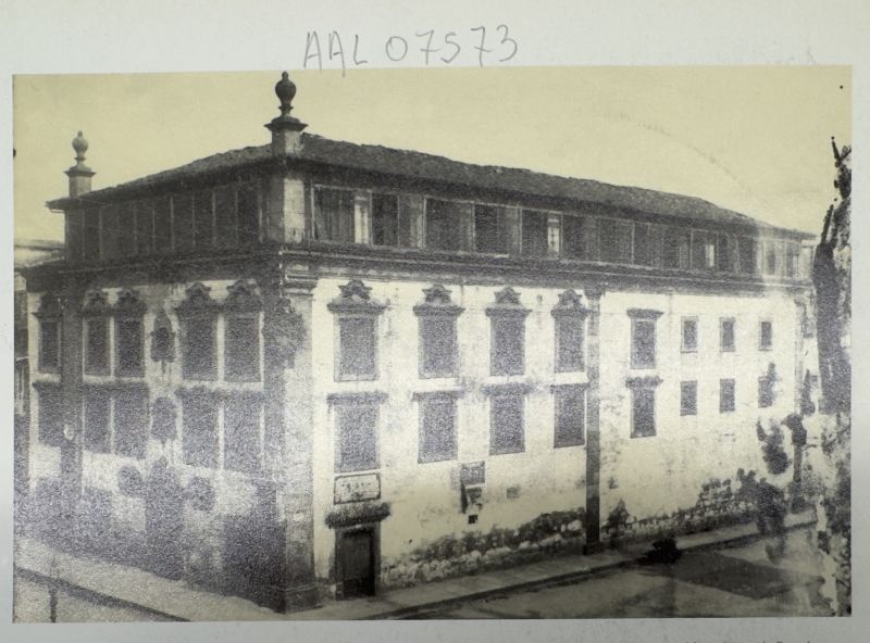 Ficheiro:Bloco Conventual dos Remédios.jpeg